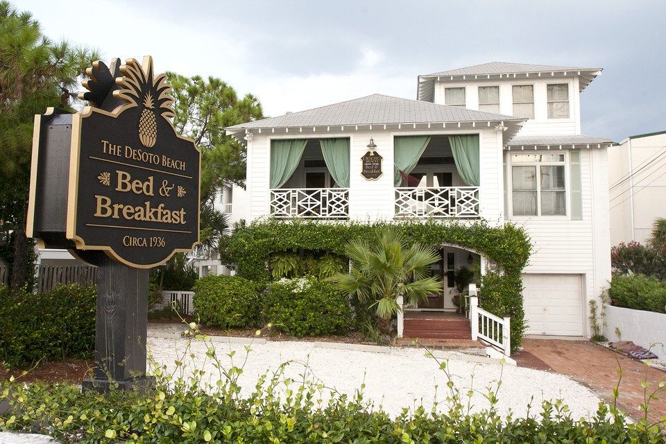 Desoto Beach Bed And Breakfast Тайби Айлънд Екстериор снимка