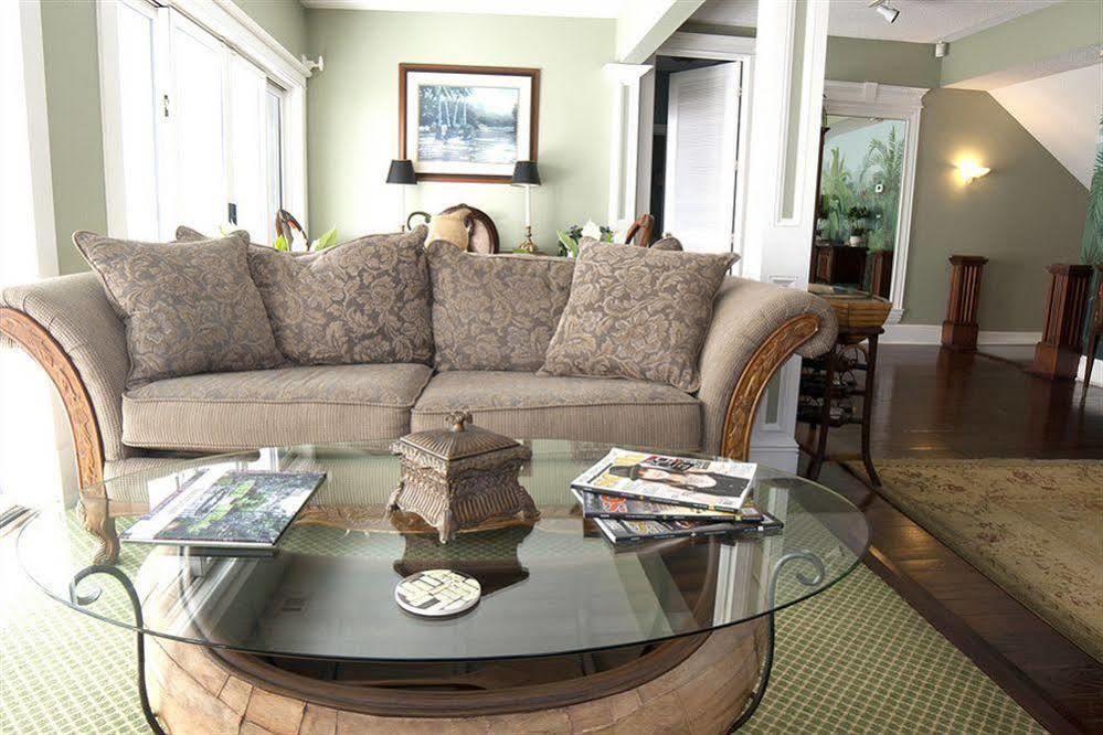 Desoto Beach Bed And Breakfast Тайби Айлънд Екстериор снимка