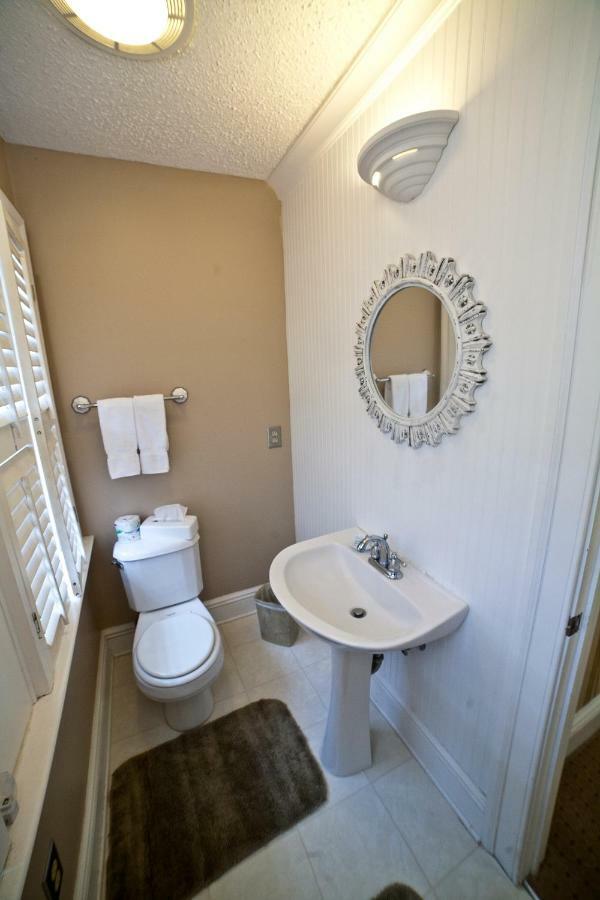 Desoto Beach Bed And Breakfast Тайби Айлънд Екстериор снимка